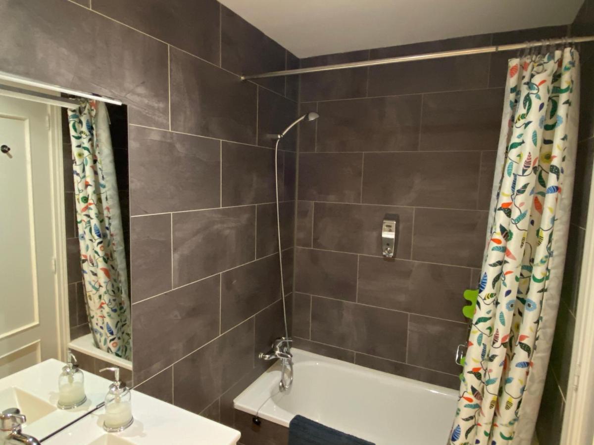 Apartamento Ideal A La Entrada De Salamanca !!! Santa Marta de Tormes Eksteriør bilde