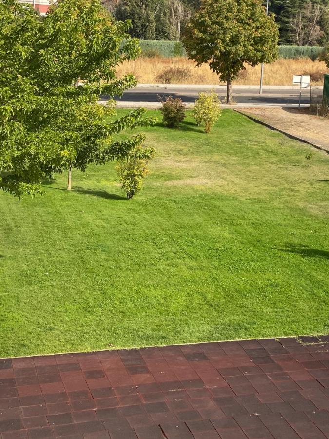 Apartamento Ideal A La Entrada De Salamanca !!! Santa Marta de Tormes Eksteriør bilde